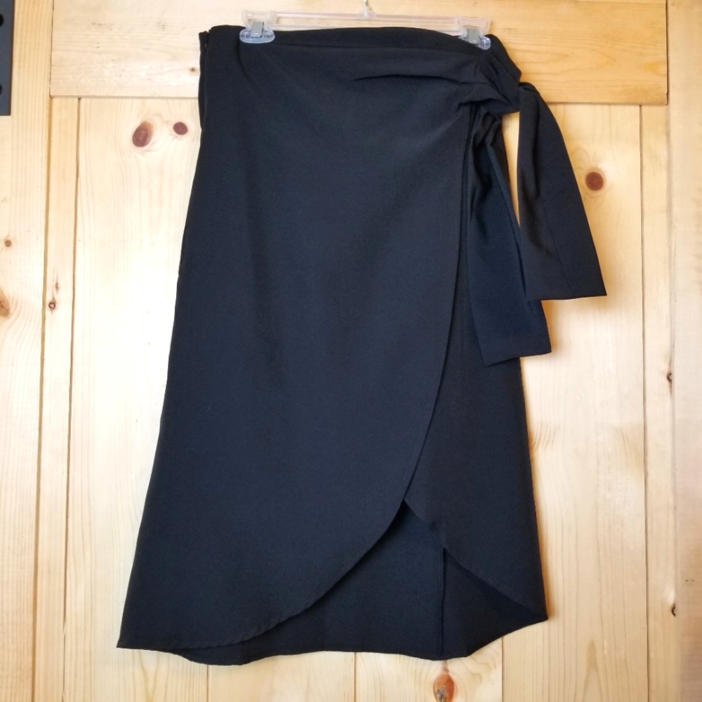 L.N.V. Black Poly Blend Faux Wrap Midi Career Skirt